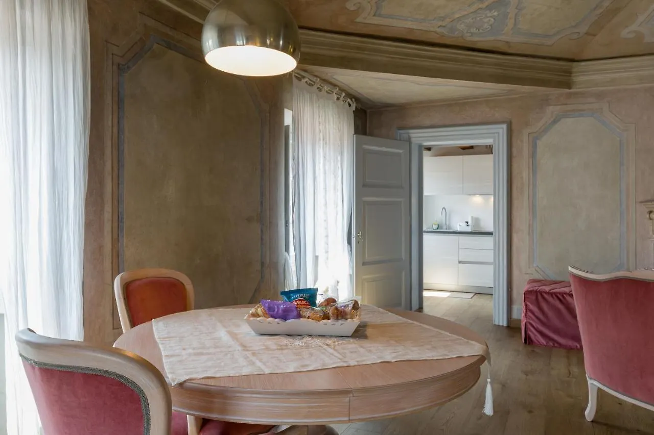 Rooms Castelvecchio - Palazzo Canossa Verona Apartment